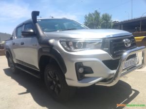 Toyota Hilux 2.4 