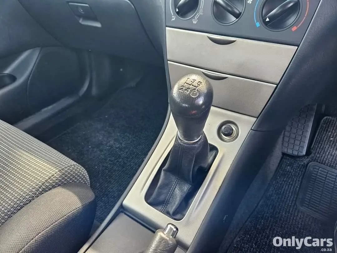 2005 Used Toyota RunX 1.4 For Sale #10