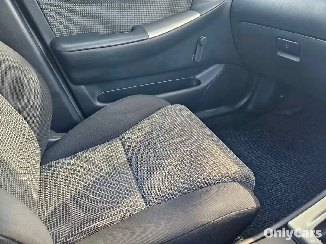 2005 Used Toyota RunX 1.4 For Sale #13