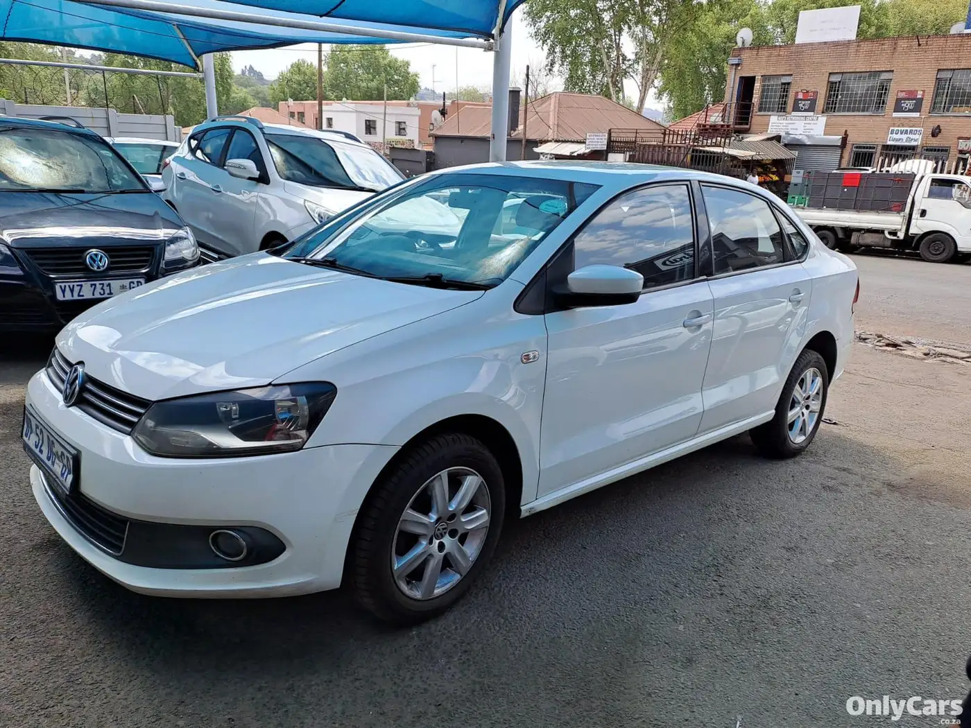 2015 Used Volkswagen Polo 1.6 tdi sedan For Sale  #3