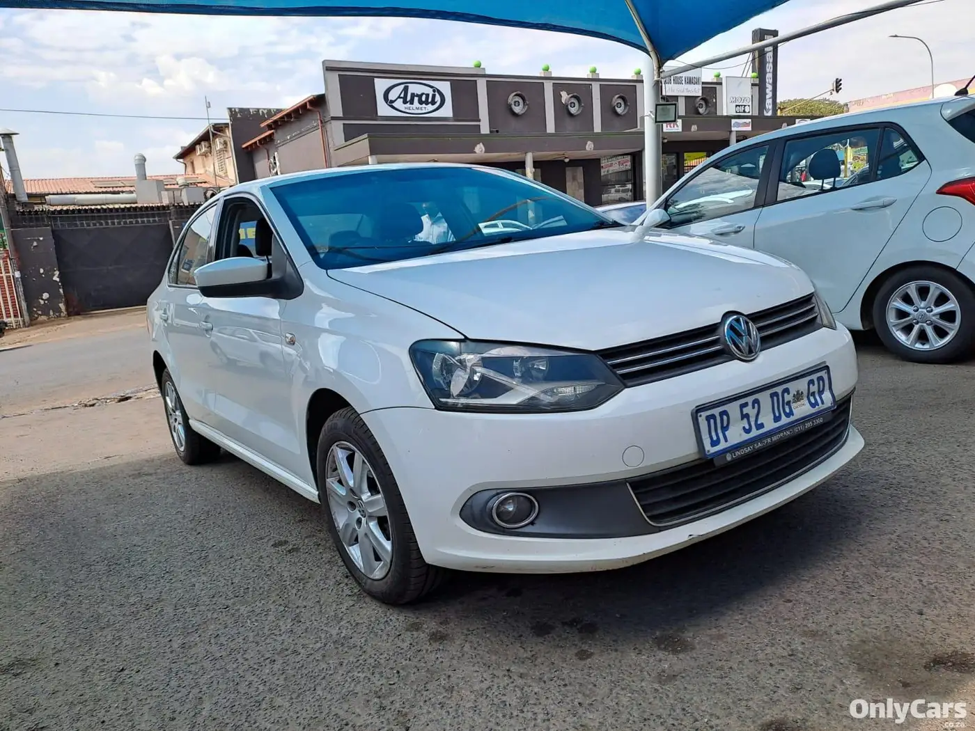 2015 Used Volkswagen Polo 1.6 tdi sedan For Sale  #0
