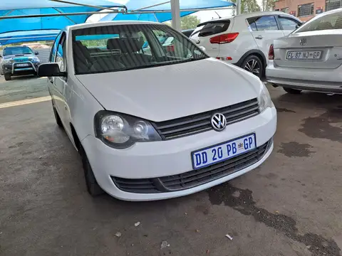 Volkswagen Polo Vivo 1.4 sedan