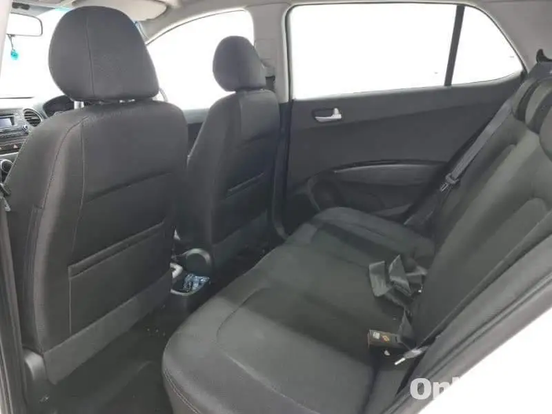 2019 Used Hyundai Grand i10 1.2 Manual For Sale  #9