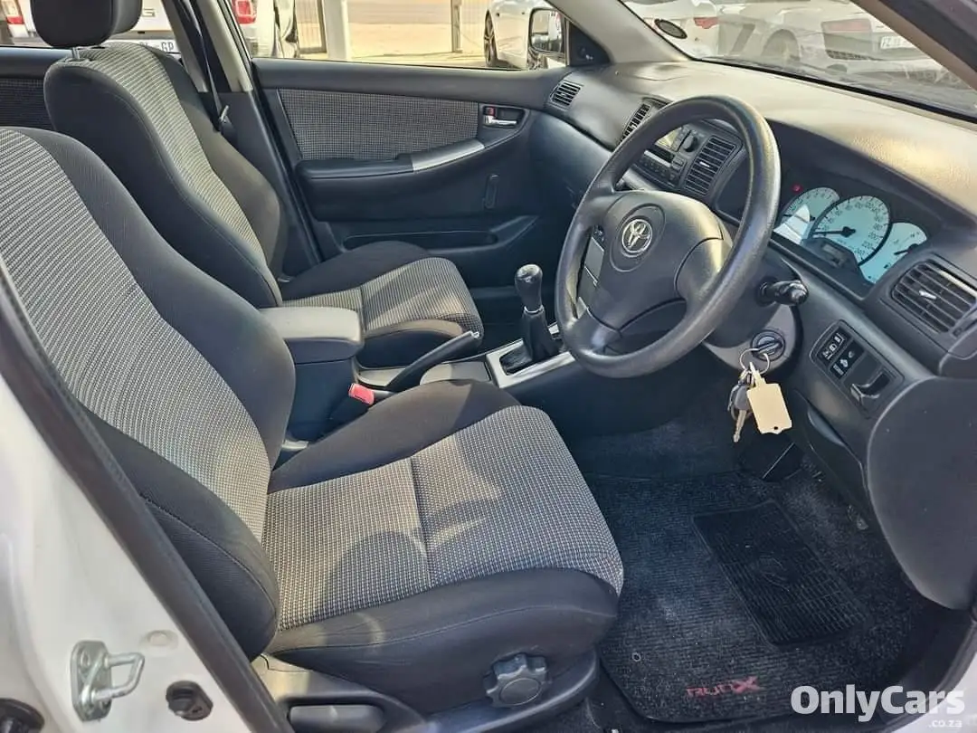 2005 Used Toyota RunX 1.4 For Sale #7