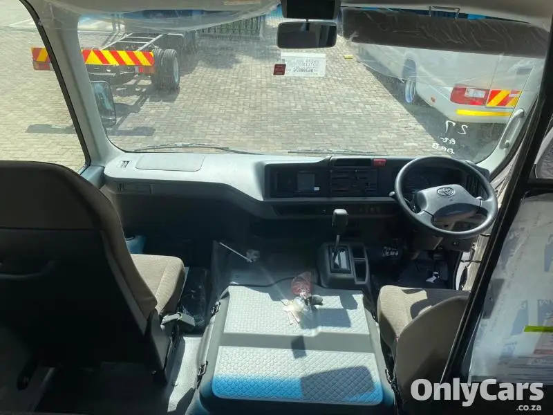 2023 Used Toyota Coaster 74E 22 Seater For Sale  #7