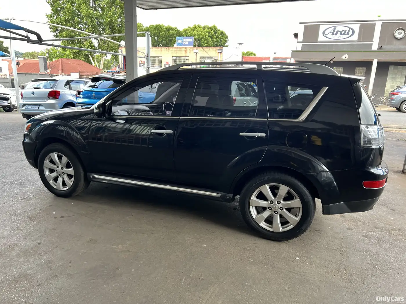 2010 Used Mitsubishi Outlander For Sale  #1