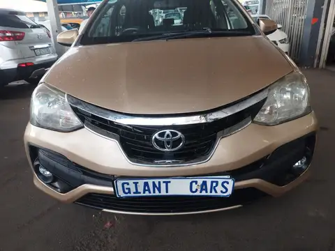 Toyota Etios 1.5 hatchback