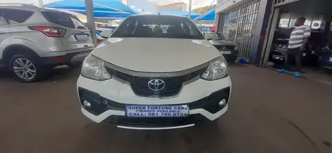 Toyota Etios Sprint