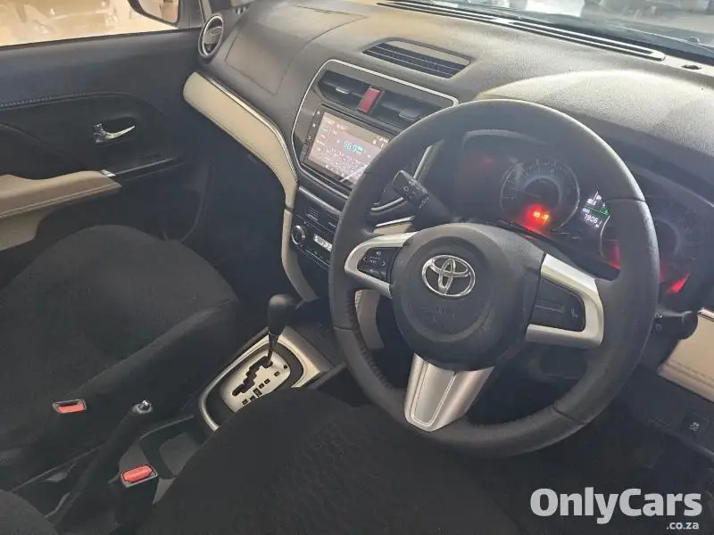 2000 Used Toyota Rush 1.5 S Auto For Sale  #5