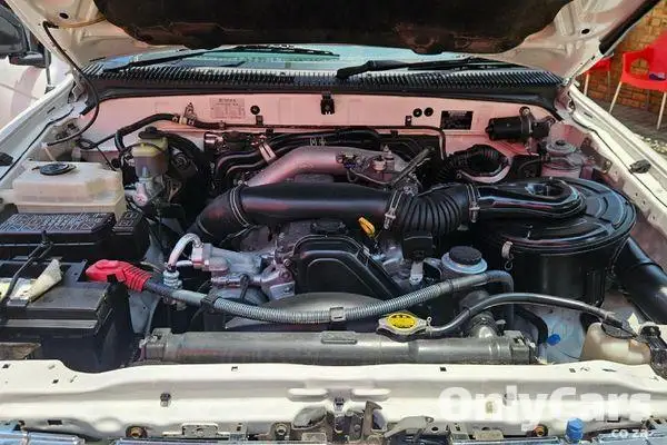 2000 Used Toyota Hilux 3.0 KZ-TE Raider Raised For Sale  #24