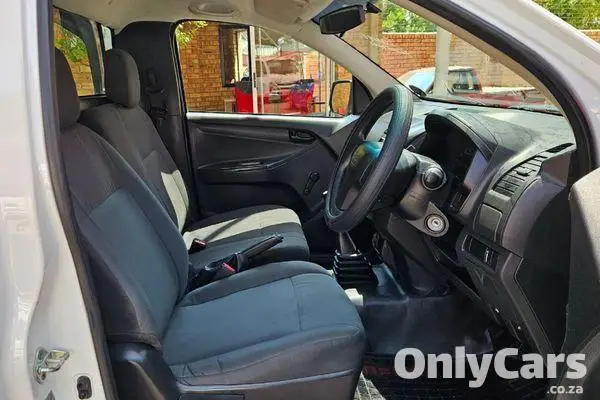 2017 Used Isuzu D-Max 250 HO Fleetside Safety Single For Sale  #14