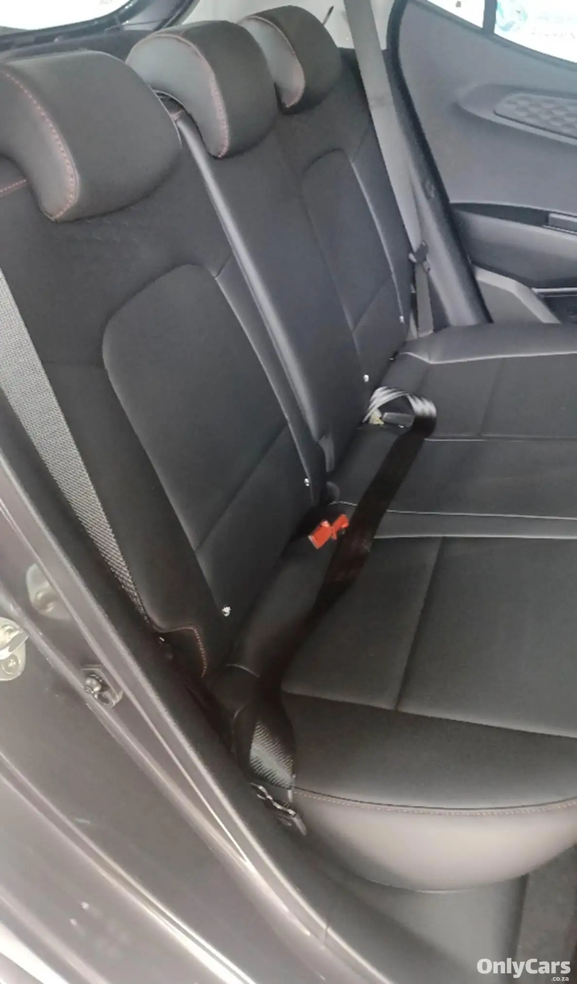 2002 Used Hyundai Grand i10 1.2 Fluid Auto For Sale  #7