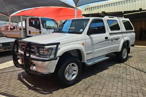 Toyota Hilux 3.0 KZ-TE Raider Raised