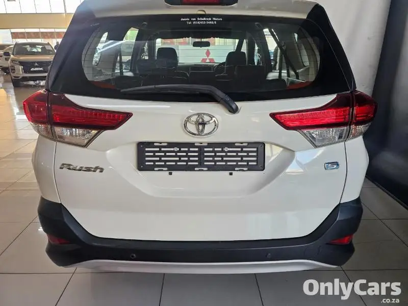 2000 Used Toyota Rush 1.5 S Auto For Sale  #4