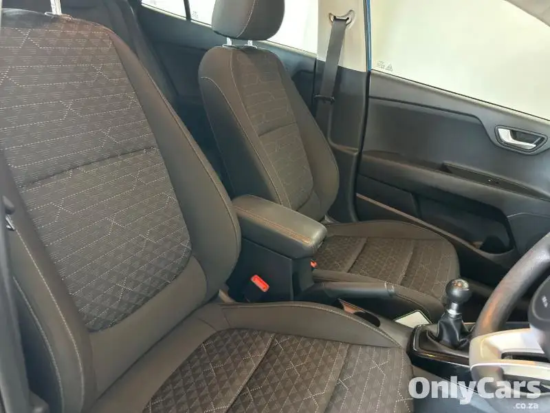 2003 Used Kia Rio Hatch 1.2 LS For Sale  #5
