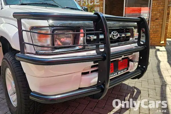 2000 Used Toyota Hilux 3.0 KZ-TE Raider Raised For Sale  #2
