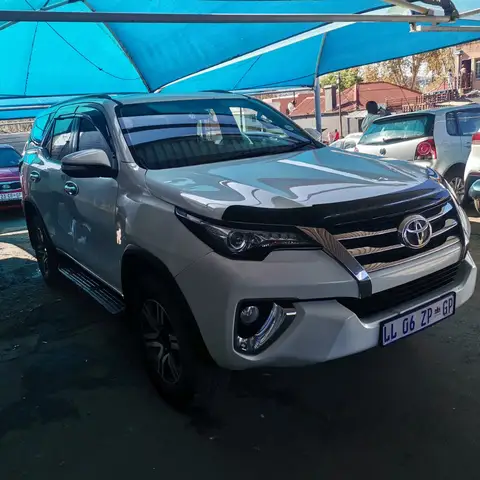 Toyota Fortuner 2.4 Gd6 