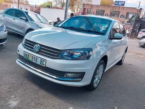 Volkswagen Polo 1 4 sedan 
