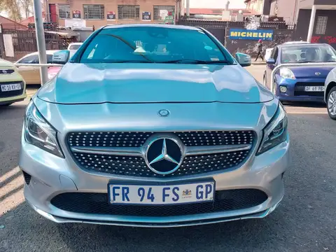 Mercedes Benz CLA-Class CLA 200d