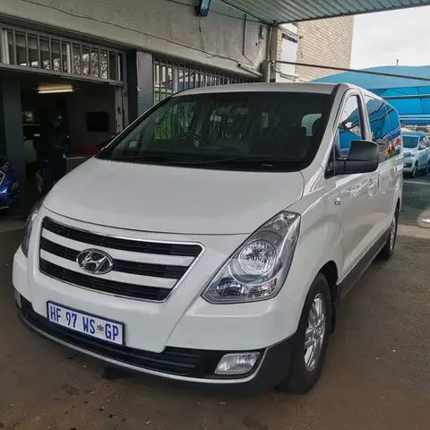Hyundai H-1 VAN