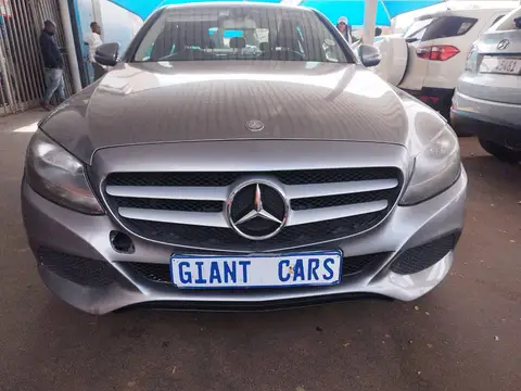 Mercedes Benz C-Class C180