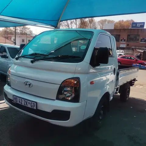 Hyundai H100