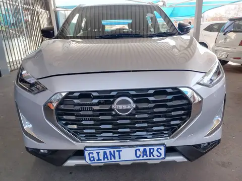 Nissan Magnite 1.5 CVT