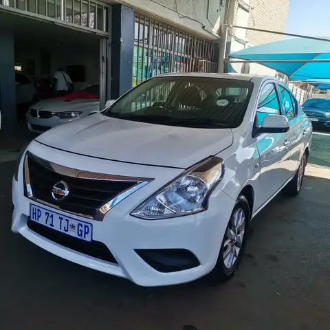 Nissan Almera 1.5 sedan 