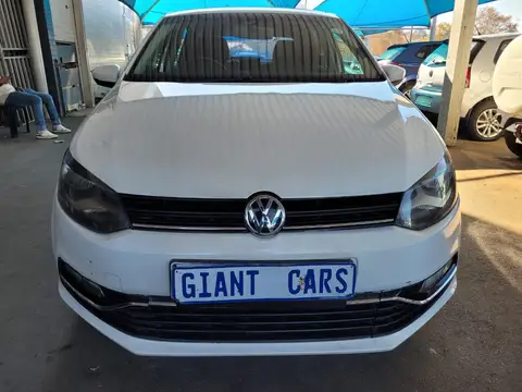 Volkswagen Polo Polo6 1.4 Manual