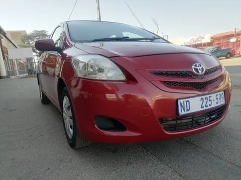 Toyota Yaris T3 sedan 