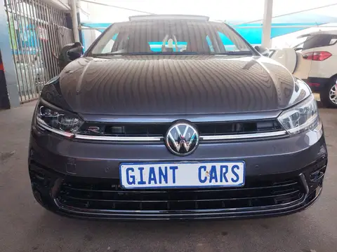 Volkswagen Polo 1.0 TSi Rline Manual