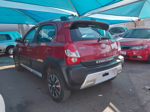 Toyota Etios 1.5 cross 