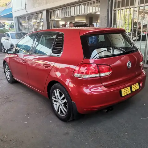 Volkswagen Golf 1.4 tsi 