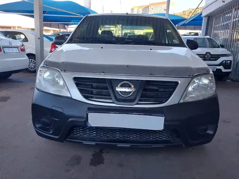 Nissan NP200 1.6