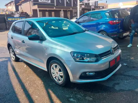 Volkswagen Polo Vivo 1.4 Hatchback 