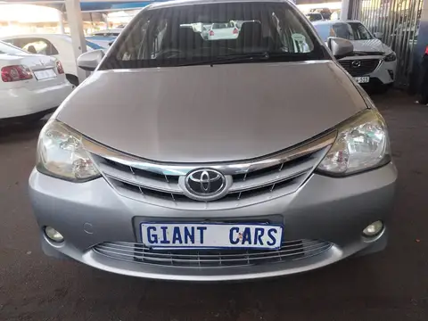 Toyota Etios 1.5 Sedan Manual