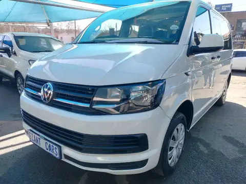 Volkswagen Combi 2.0 Diesel Automatic