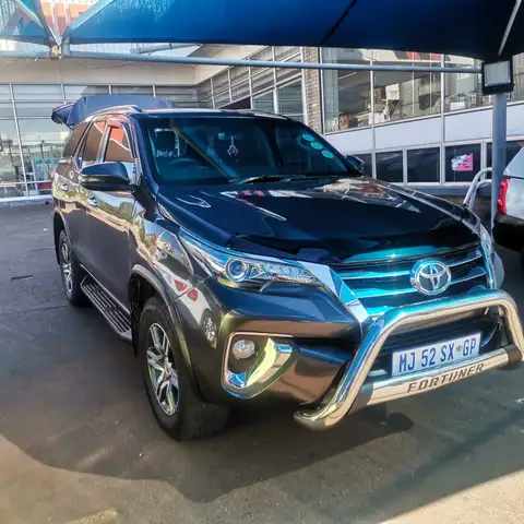 Toyota Fortuner 2.4 gd6