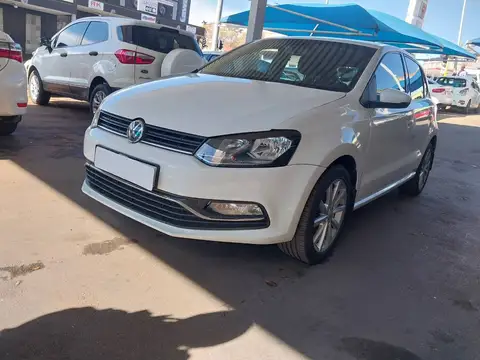 Volkswagen Polo 1.2 tsi  automatic 
