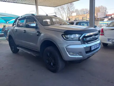 Ford Ranger 2.2 XLT 