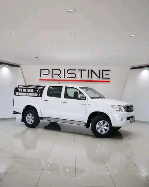 Toyota Hilux 2.7 Double Cab Raider