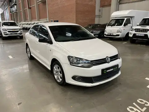 Volkswagen Polo 1.6 COMFORTLINE