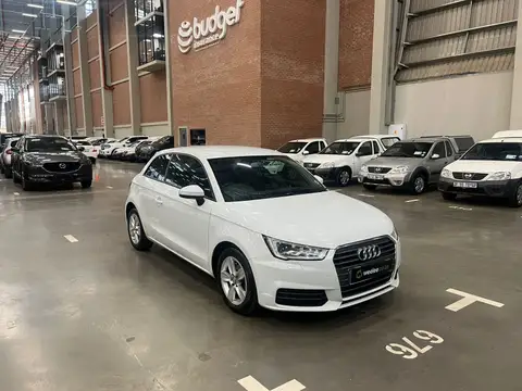 Audi A1 1.0T FSI S 3DR (TFSI)