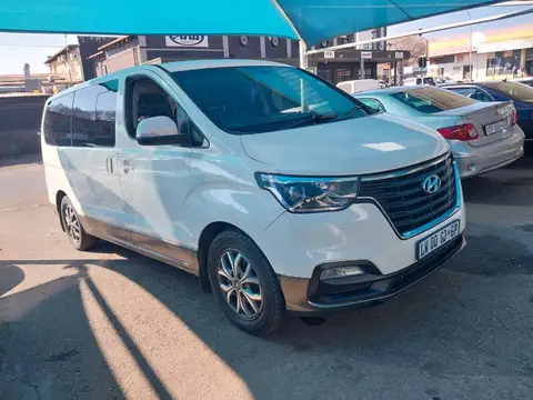 Hyundai H-1 VAN 2.5 automatic 