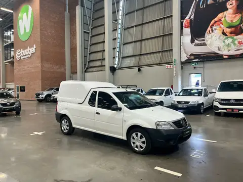 Nissan NP200 1.5 DCI A/C SAFETY PACK P/U S/