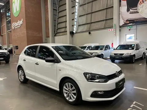 Volkswagen Polo Vivo 1.4 TRENDLINE (5DR)