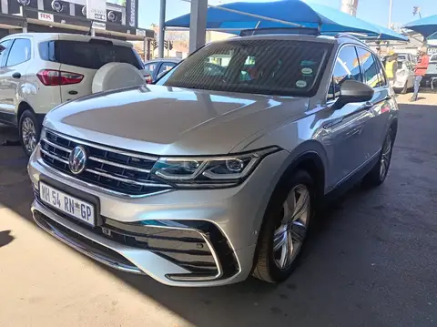 Volkswagen Tiguan 1.4 tsi  comfort line
