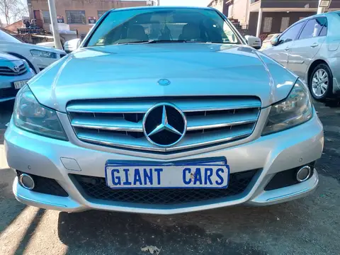 Mercedes Benz C-Class C200