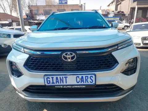 Toyota Starlet Cross 1.5 automatic