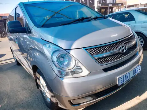 Hyundai H-1 VAN Automatic